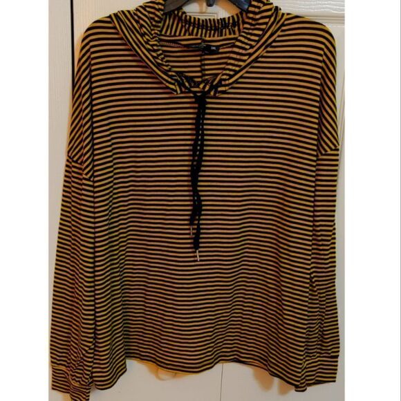 Women's Striped Hoodie Size 2X NWOT - Picture 1 of 7